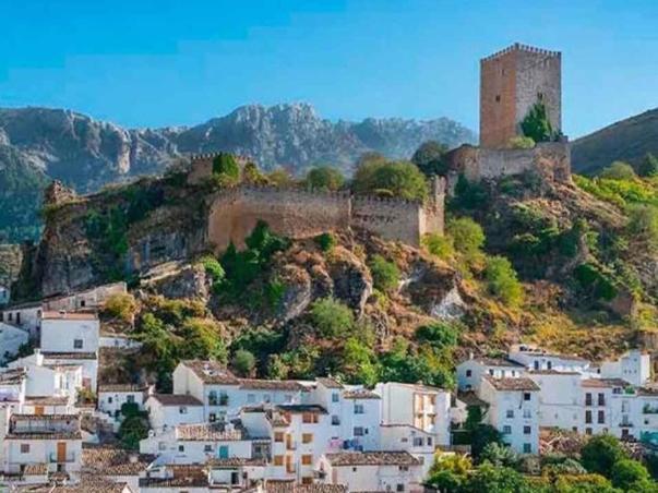 Cazorlasalud Santo Tomé 외부 사진