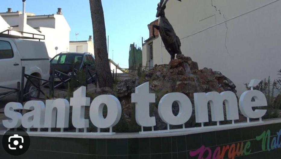 Cazorlasalud Santo Tomé 외부 사진
